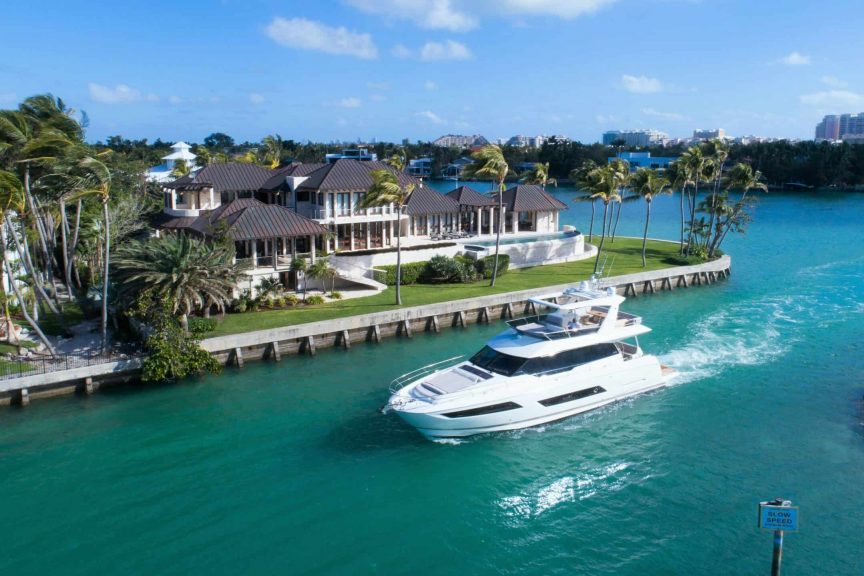 Prestige 680 Cruising