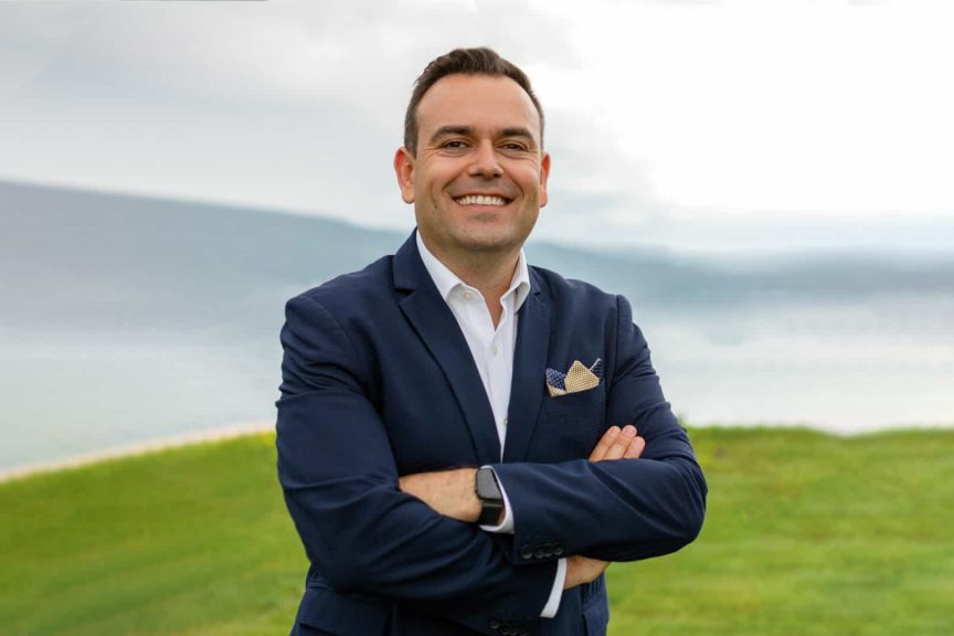 Ovo je fotografija Tomislav Hrala, direktor prodaje i marketinga Portonovi