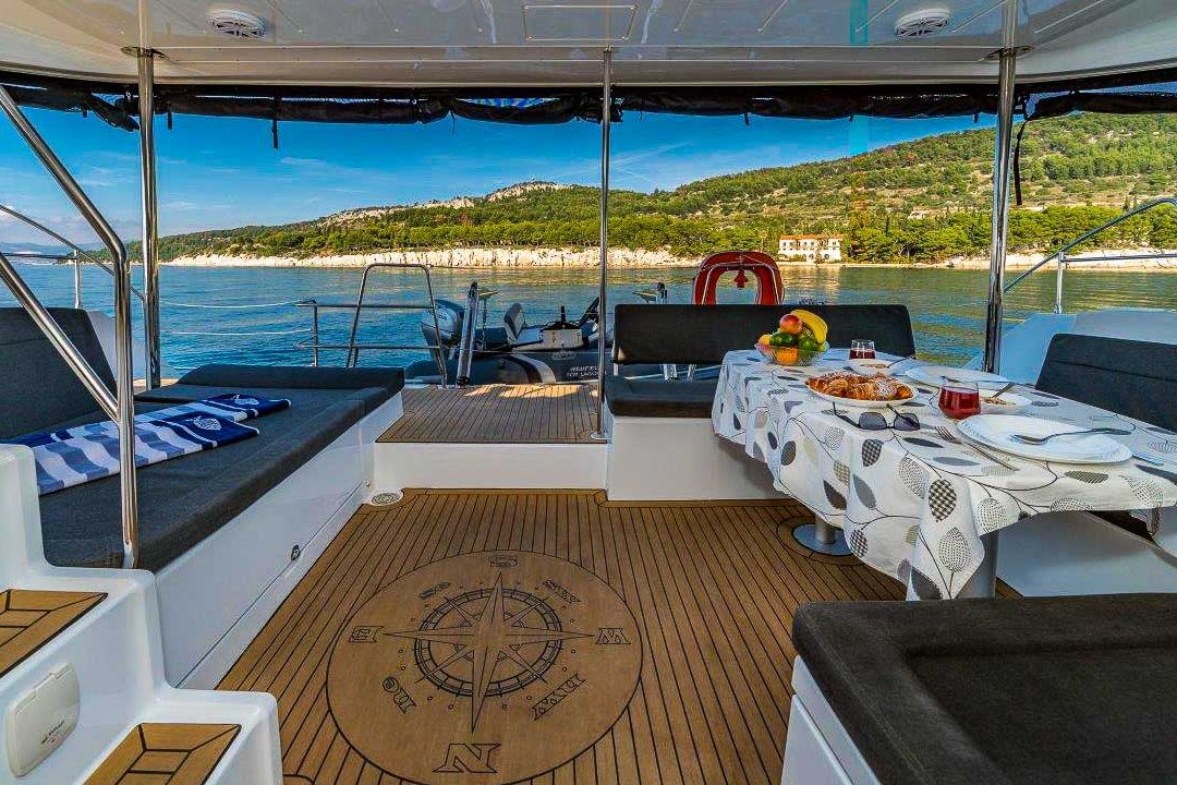 This is photo of a Lagoon 450 S Lux cockpit table