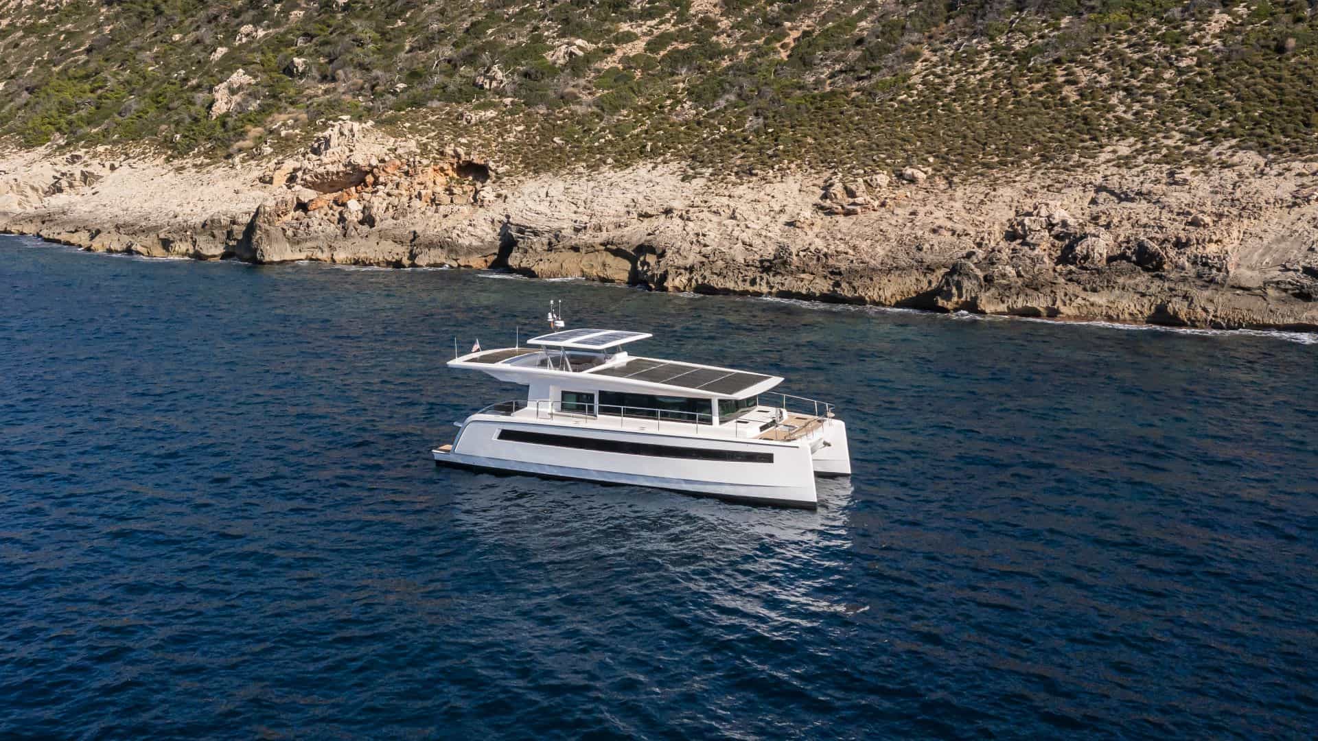 Silent 60 catamaran cruising