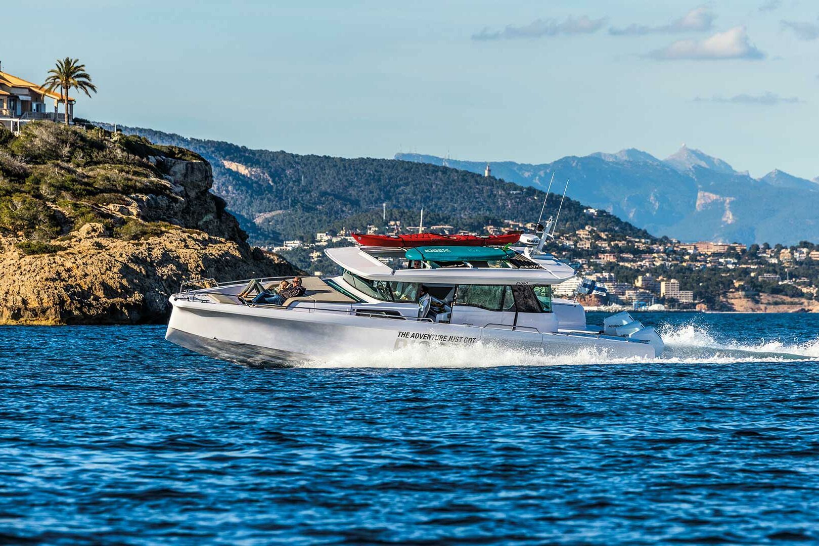Axopar 45 XC Cross Cabin