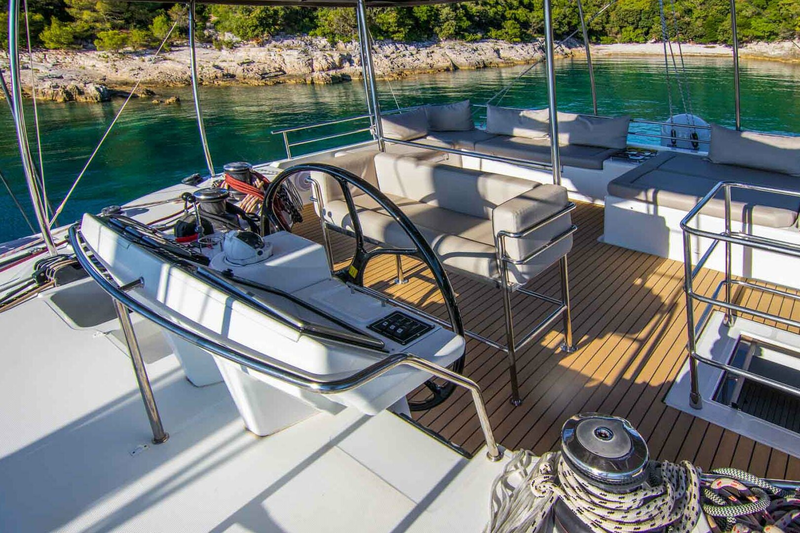 Lagoon 560 S2 flybridge view