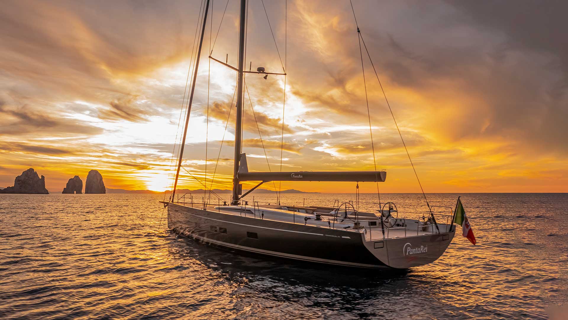 grand soleil 72 profile view