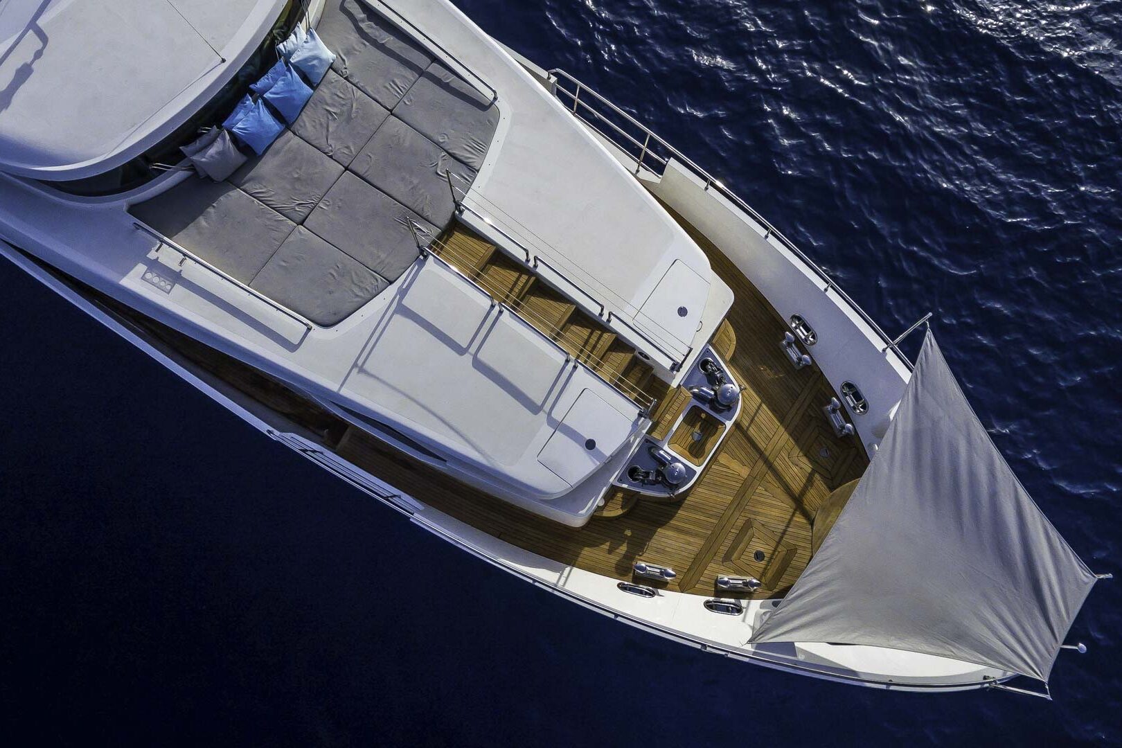 Ocean Drive foredeck