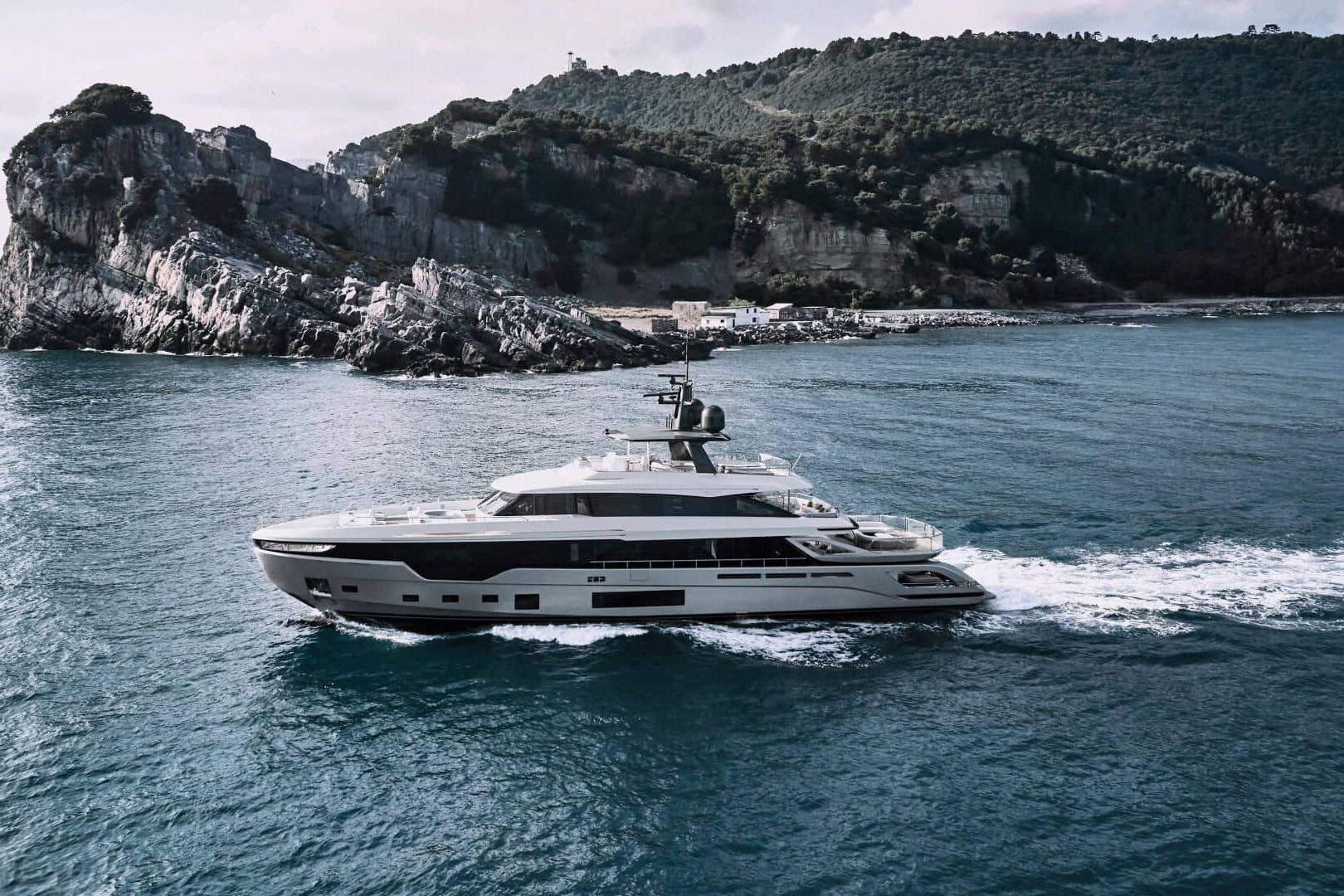 Azimut Grande Trideck Superyacht